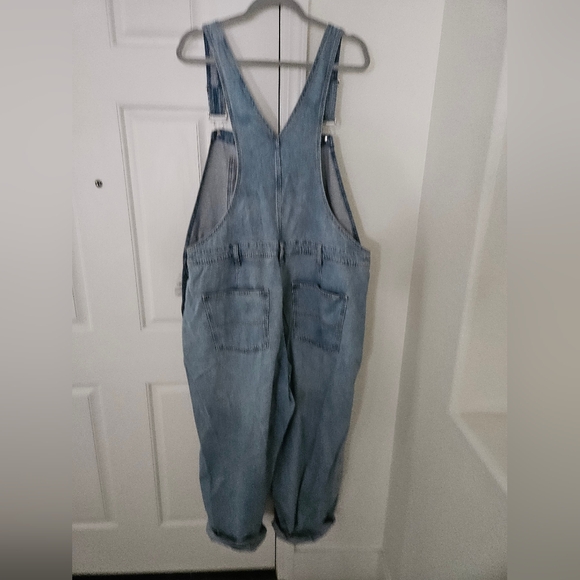 Gap Overalls - Picture 2 of 5